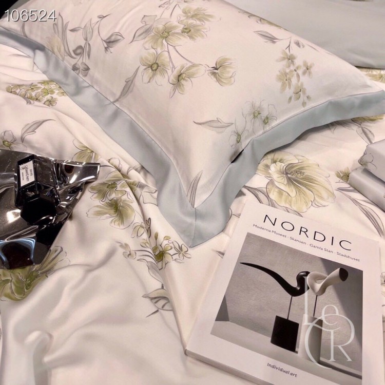 Элитное постельное белье из ткани Tencel «Бронзовые соцветия», комплект в нежно-голубых и молочных тонах - Код товара 101543