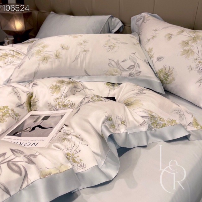 Элитное постельное белье из ткани Tencel «Бронзовые соцветия», комплект в нежно-голубых и молочных тонах