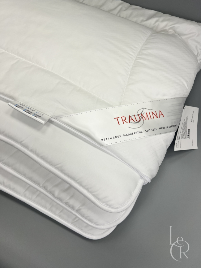 Подушка Traumina KISSEN PREMIUM SELECTION — 50х70