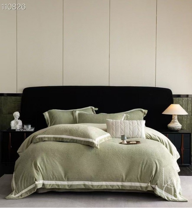Велюровий зимовий комплект Фісташковий
